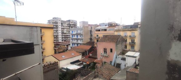 Apartamento T2 em Catania, Italy N.º 322599 33