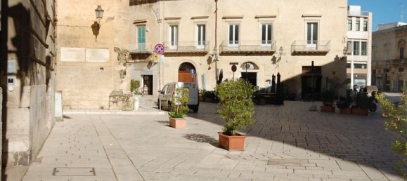 عقار تجاري في Lecce, Italy 247متر مربع رقم 374906 2