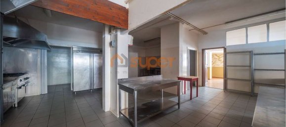 Gewerbliche Immobilie in Perugia, Italy 213m², Nr. 157209 10