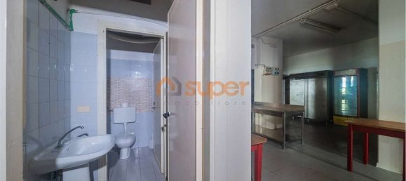 Gewerbliche Immobilie in Perugia, Italy 213m², Nr. 157209 13