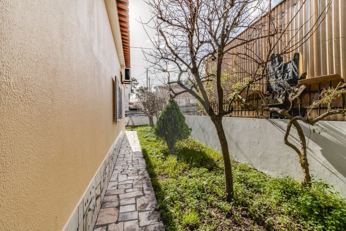 2 bedrooms House in Quinta do Conde, Portugal No. 23059