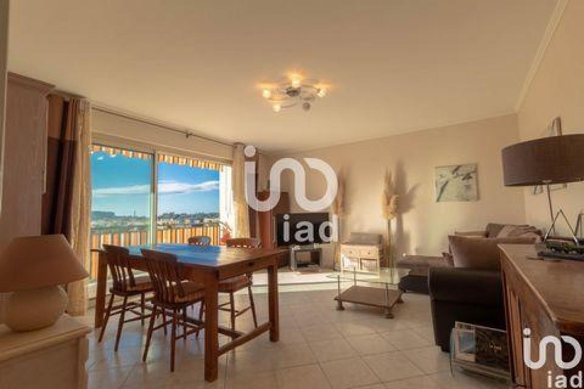 Studio in the Condo in Le Cannet, France No. 14638