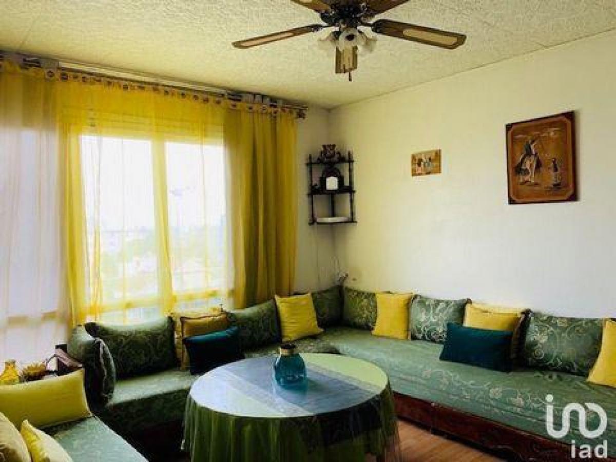 3 bedrooms Condo in Meaux, France No. 34982