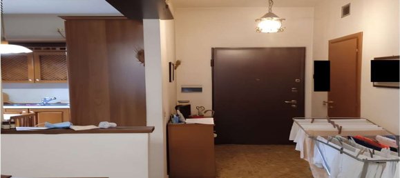 2-salle Appartement à Buscate, Italy No. 13023 13