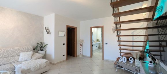 3 Schlafzimmer Doppelhaus in Pulsano, Italy, Nr. 376732 10