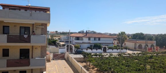 3 Schlafzimmer Doppelhaus in Pulsano, Italy, Nr. 376732 43