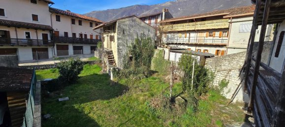 Casa de 3 habitaciónes en Pordenone, Italy No. 30276 2