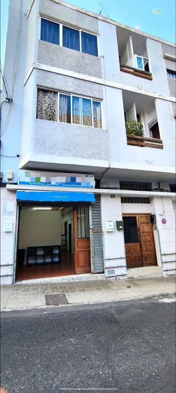 2 bedrooms Commercial property in Las Palmas De Gran Canaria, Spain No. 242271