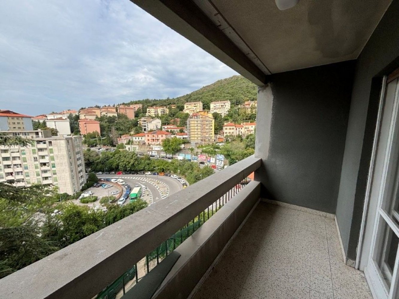 3 bedrooms Apartment in Trieste, Italy No. 398860