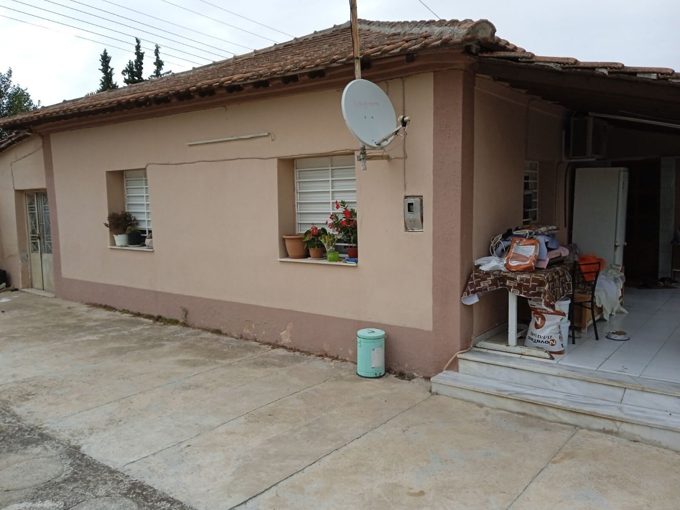 Propiedad comercial de 2 dormitorios en Oraiokastro, Greece No. 3387
