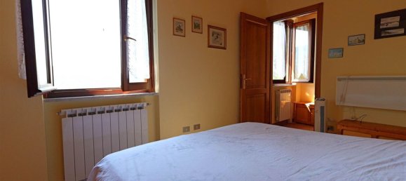 Дом с 4 спальнями в Сеста Годано, Италия № 318693 11