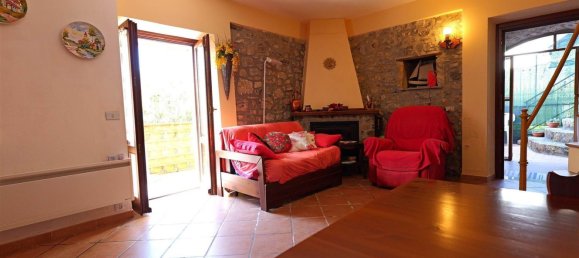 Дом с 4 спальнями в Сеста Годано, Италия № 318693 3