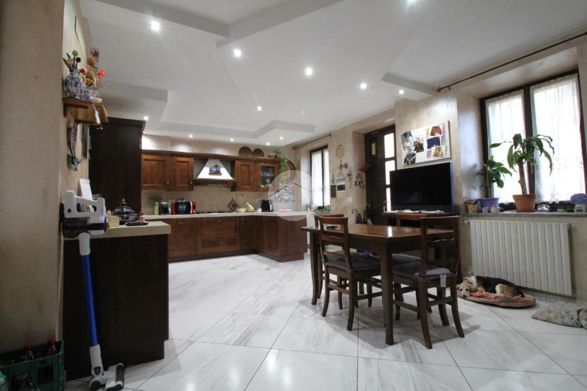 3 rooms Apartment in Brandizzo, Italy No. 18341