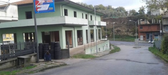 1 room Building in Vibo Valentia, Italy No. 116967 2