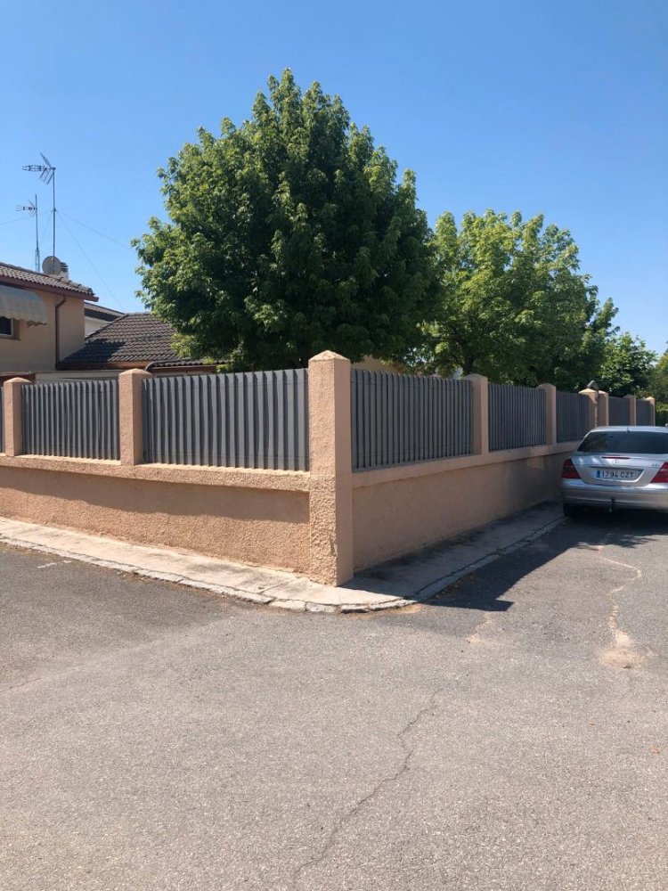 Дом с 3 спальнями в Маэлло, Испания № 155935