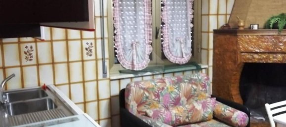 8 rooms House in Parenti, Italy No. 166083 7