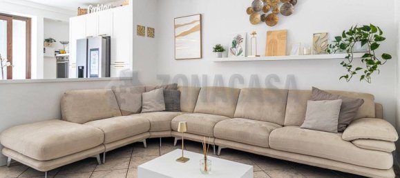 3 Schlafzimmer Wohnung in Samarate, Italy, Nr. 269608 13