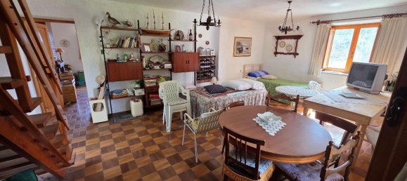 7 rooms House in Molazzana, Italy No. 75655 12