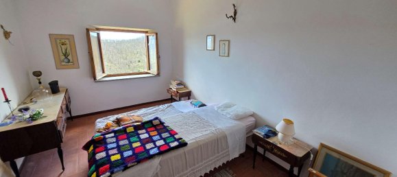 7 rooms House in Molazzana, Italy No. 75655 23