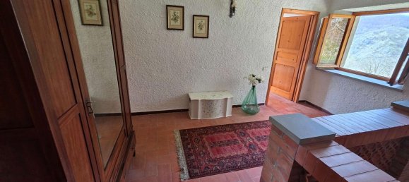 7 rooms House in Molazzana, Italy No. 75655 21