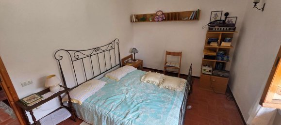 7 rooms House in Molazzana, Italy No. 75655 25