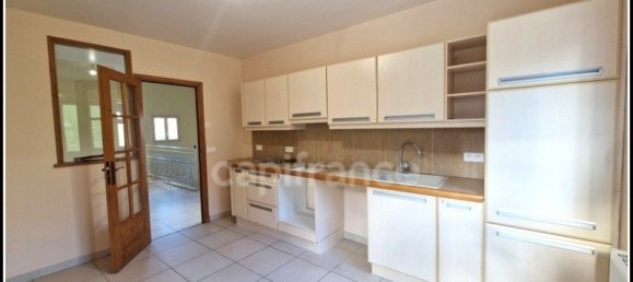 4 Schlafzimmer Haus in Auxerre, France, Nr. 202867 5