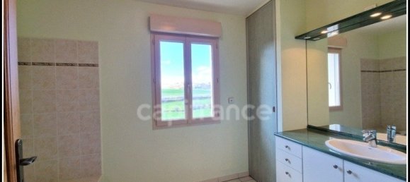 4 Schlafzimmer Haus in Auxerre, France, Nr. 202867 6