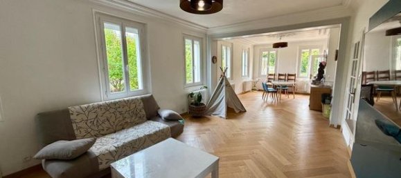 8 bedrooms House in Seine-Maritime, France No. 352984 5