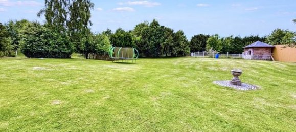 8 bedrooms House in Seine-Maritime, France No. 352984 3