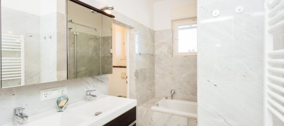 Квартира с 4 комнатами в Гёстинг, Австрия № 155043 9