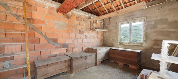 3 bedrooms House in Porto de Mos, Portugal No. 27099 8