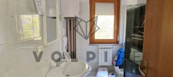 2-Zimmer Büro in Nocera Umbra, Italy, Nr. 71509 10