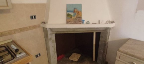 4 bedrooms House in Chiaravalle Centrale, Italy No. 373539 4