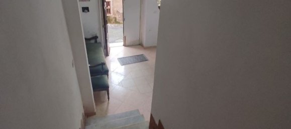 4 bedrooms House in Chiaravalle Centrale, Italy No. 373539 11