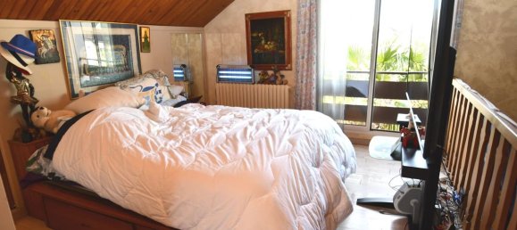 Дом с 3 спальнями в Ливри-Гарган, Франция № 183282 7