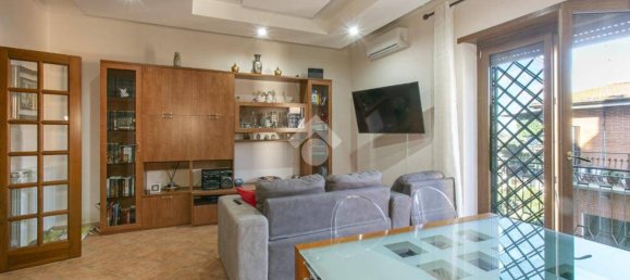 3 Schlafzimmer Wohnung in Mentana, Italy, Nr. 52338 11