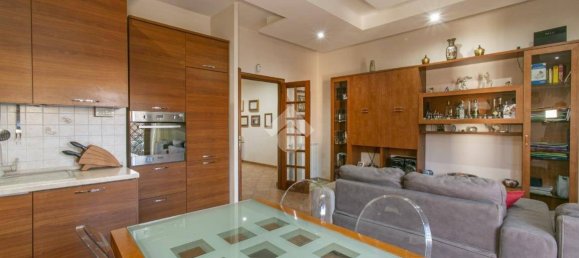 3 Schlafzimmer Wohnung in Mentana, Italy, Nr. 52338 13