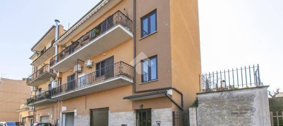 3 Schlafzimmer Wohnung in Mentana, Italy, Nr. 52338 37