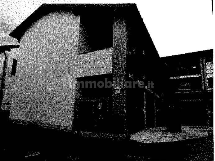 Apartamento T2 em Solbiate con Cagno, Italy N.º 381379