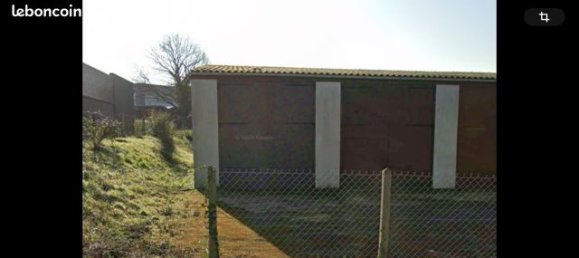  Garage in Cesson-Sevigne, France No. 326590 2