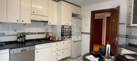 4 bedrooms Apartment in Lleida, Spain No. 139084 8