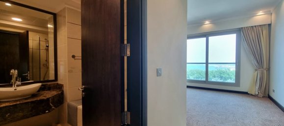 Квартира с 2 спальнями в Пальма Джумейра, ОАЭ № 110618 10