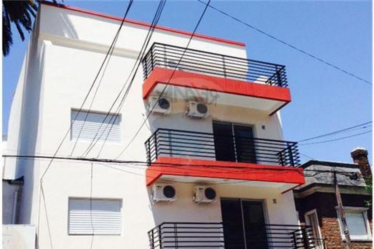 Studio in Buenos Aires, Argentina No. 66423