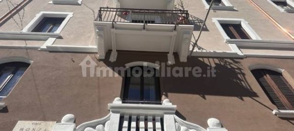 1 bedroom Apartment in Milan, Italy No. 379817 2