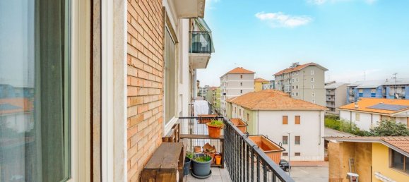 5-Zimmer Wohnung in Vercelli, Italy, Nr. 188853 30