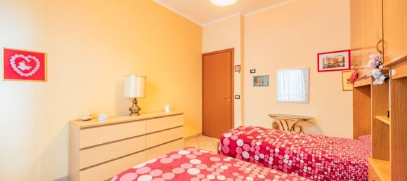 5-Zimmer Wohnung in Vercelli, Italy, Nr. 188853 20