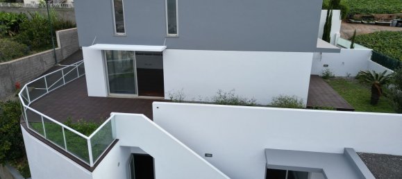 Casa de 3 dormitorios en Funchal, Portugal No. 84110 7