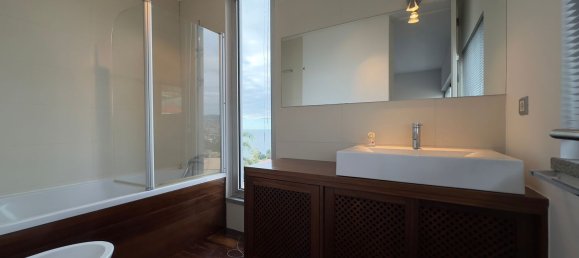 Casa de 3 dormitorios en Funchal, Portugal No. 84110 12