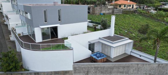 Casa de 3 dormitorios en Funchal, Portugal No. 84110 20