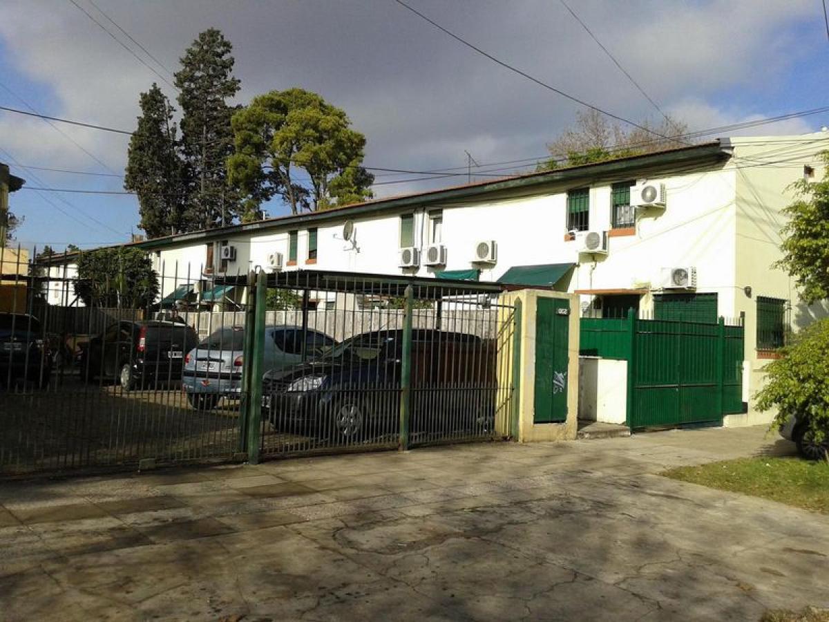 Apartamento T2 em Lomas de Zamora, Argentina N.º 18474